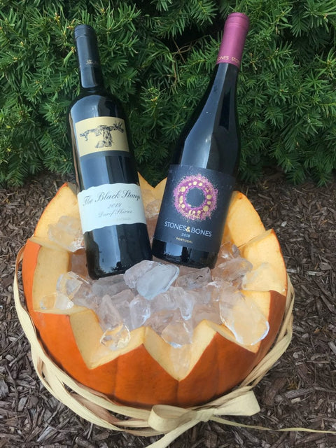 Pumpkin ice bucket with red wines